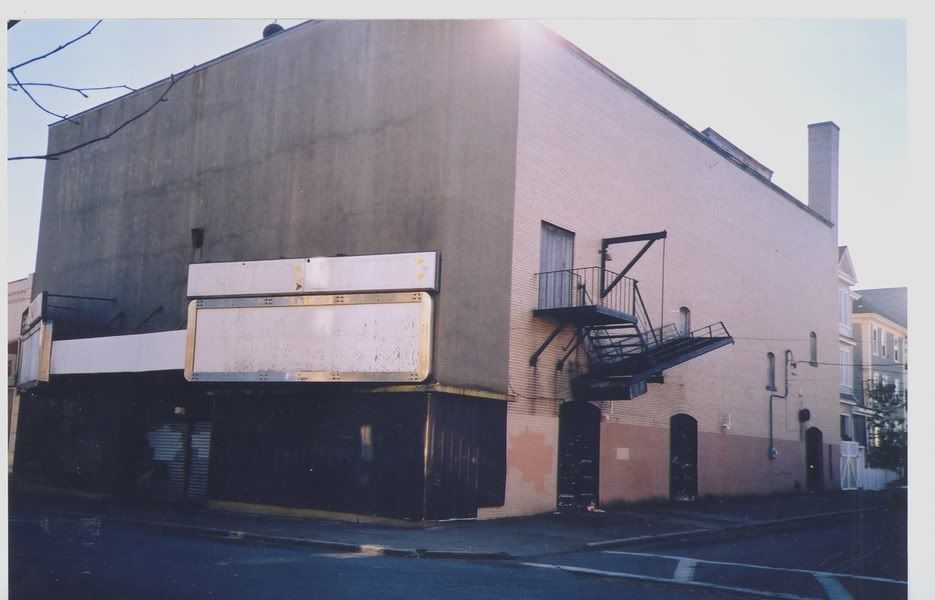 Center Cinema in New Bedford, MA - Cinema Treasures